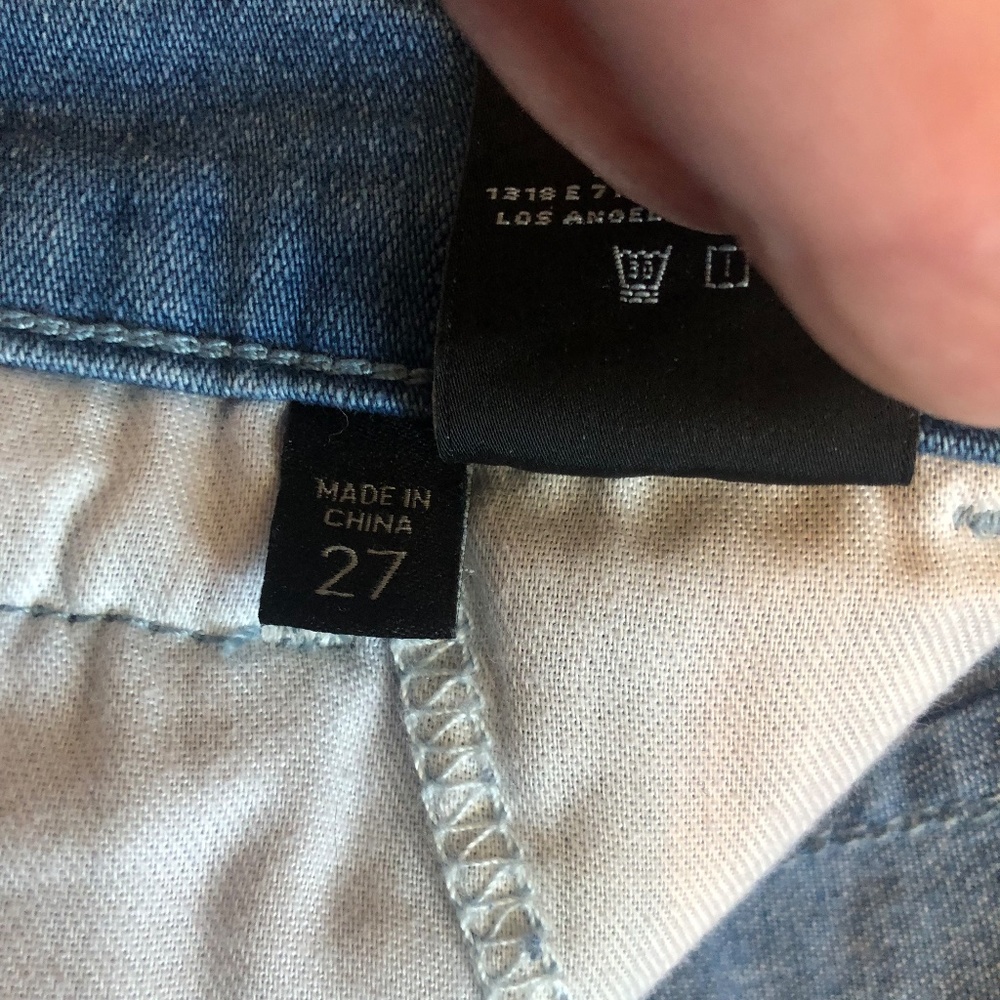 Blue jeans - Picture 4 of 9